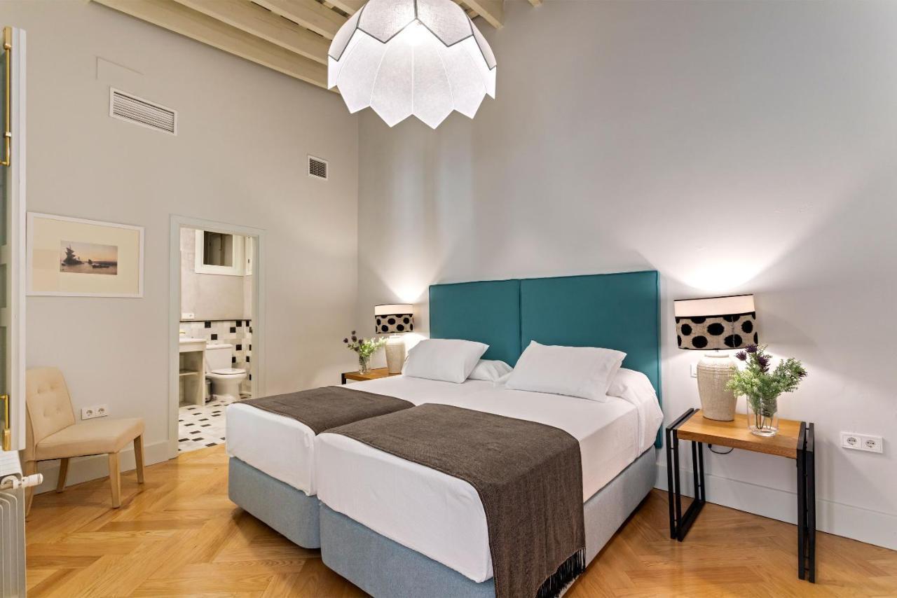 Genteel Home Palacio Abades Siviglia Esterno foto