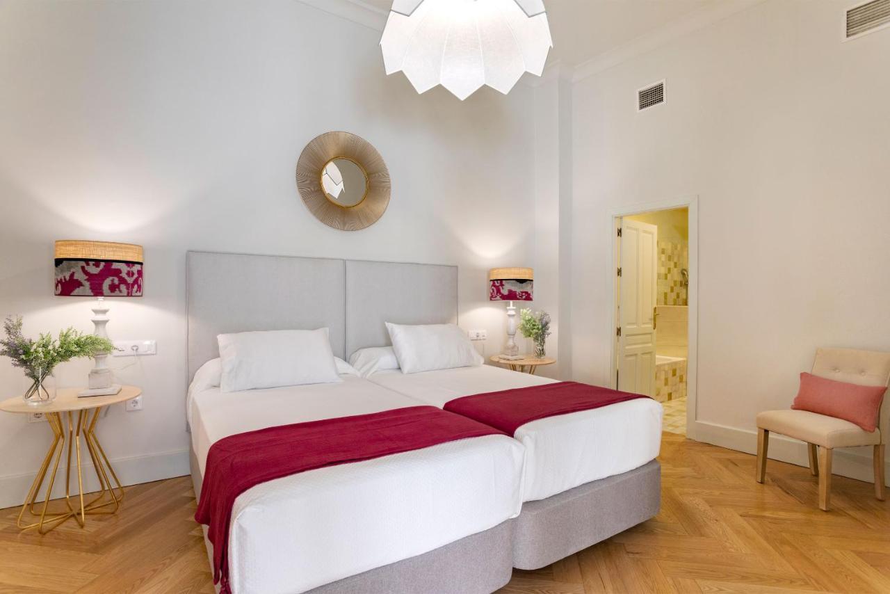 Genteel Home Palacio Abades Siviglia Esterno foto