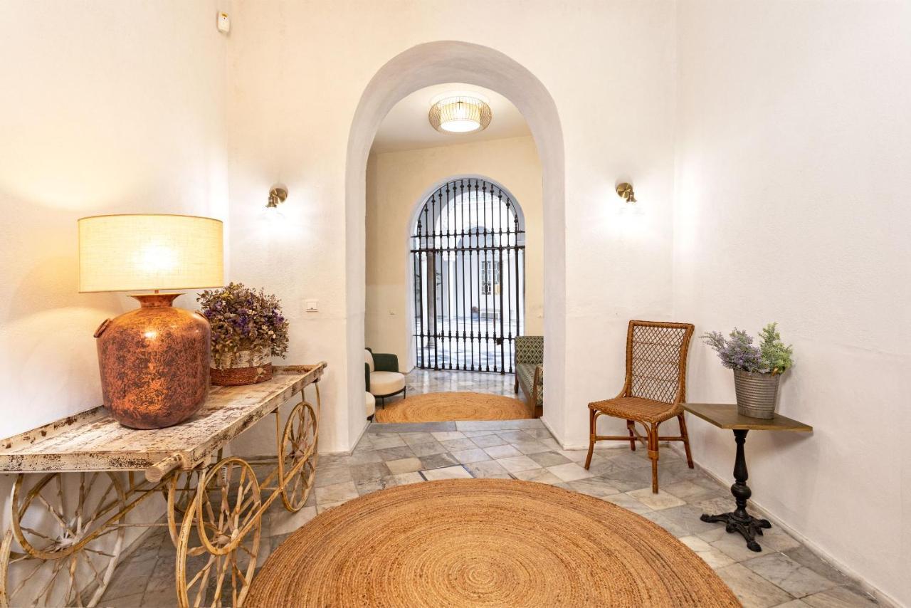 Genteel Home Palacio Abades Siviglia Esterno foto